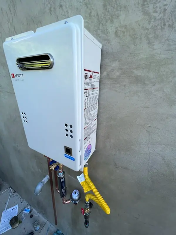 Tankless water heater installation for Spring Fields homes